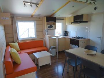 Rental mobile home Camping Grossières interior view 