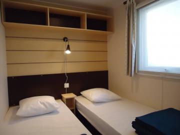Campsite les Grissotières Alquiler de casa móvil habitación 3 dos camas 80/190