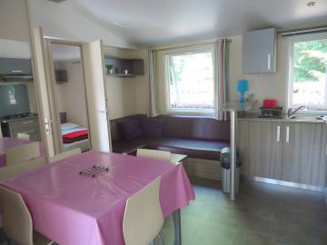 Camping les Grissotières rental Mobil home living room