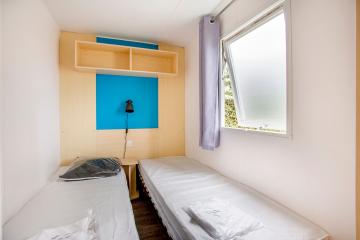 Camping les Grissotières mobil-home alquiler habitación Jhon-Fenn 2 dos camas 80/190
