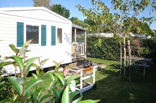 Campsite les grissotières rental mobile home Jack Rachkam with big garden