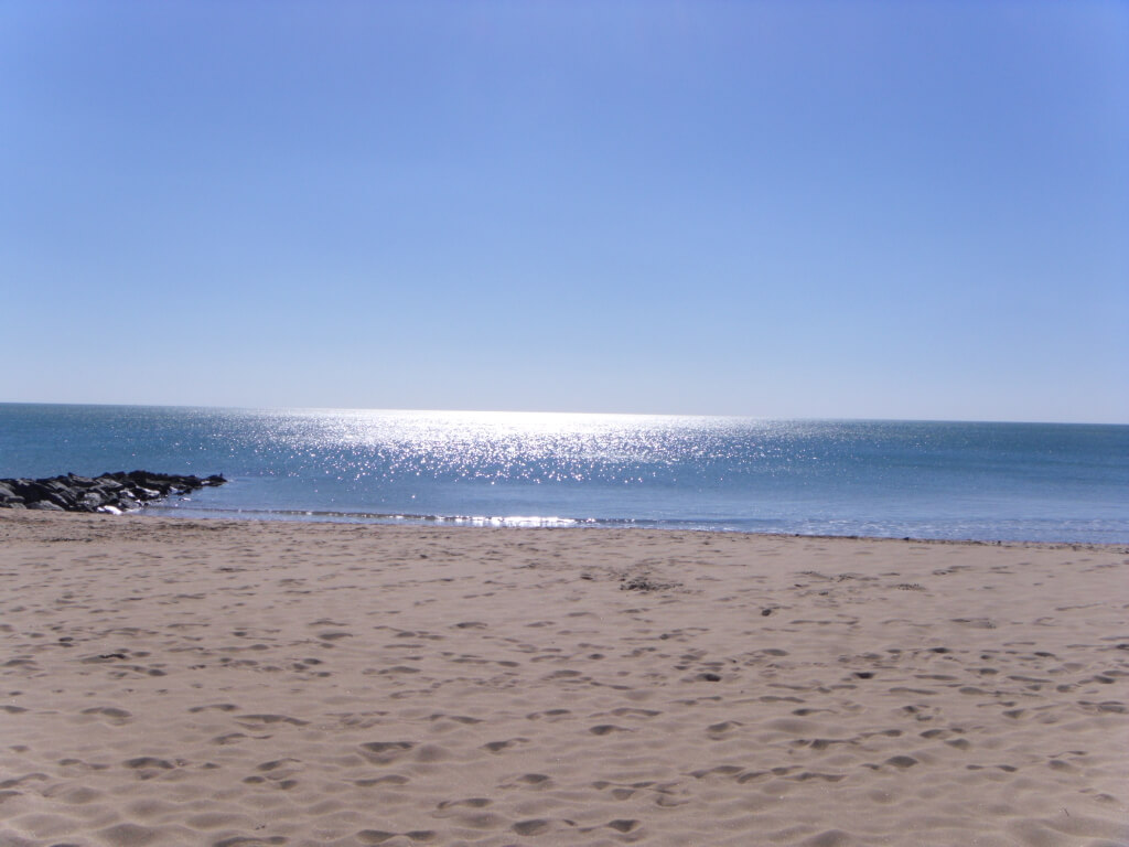 Strand von Rémigeasse in der Nähe des Campingplatzes Les Grissotières